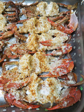 Load image into Gallery viewer, Garlic Blue Crab by the Bushel