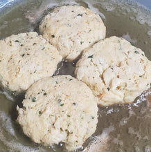 Load image into Gallery viewer, Lump Crab Cakes
